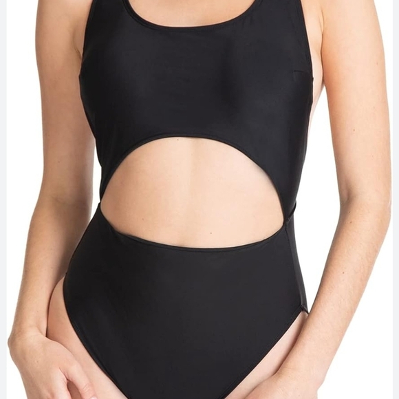Wolf & Whistle Black Cutout One-Piece Swimsuit - Picture 1 of 8